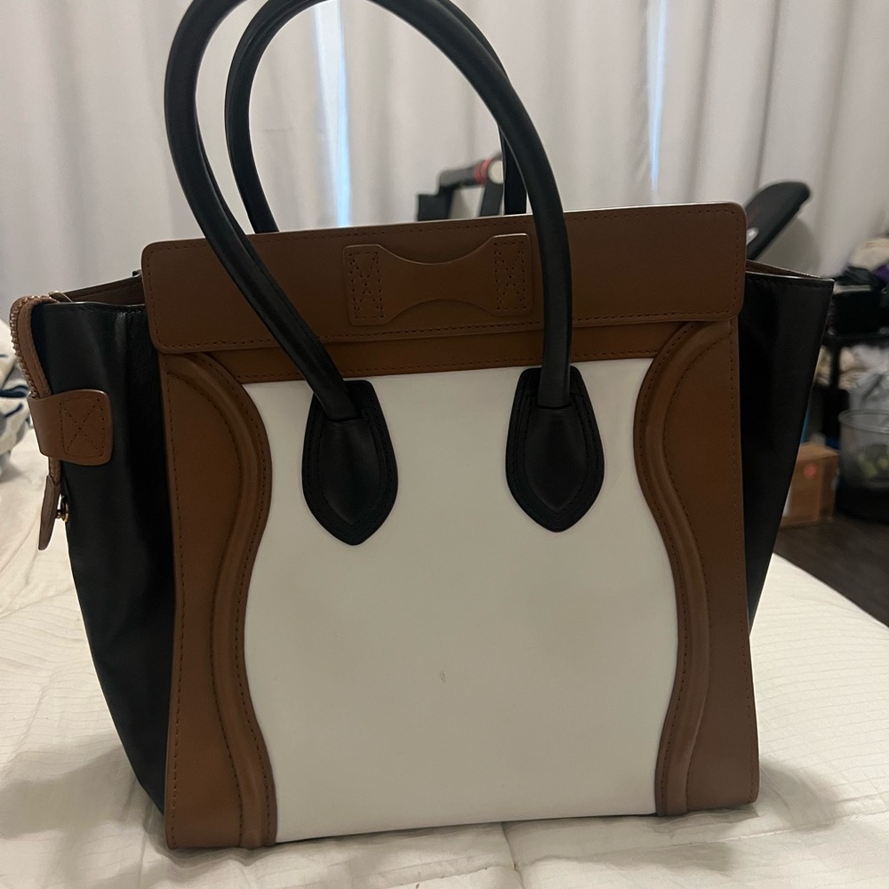 💥SOLD💥 Celine Tricolor Leather Luggage  Tote Bag - Picture 4 of 10